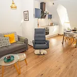 Appartement Erasmus 1901 Trassem