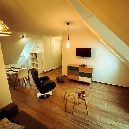 Apartment Erasmus 1901 Apartments *