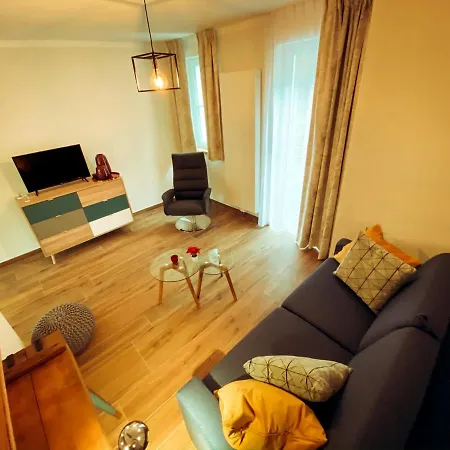 Erasmus 1901 Apartments Daire Trassem