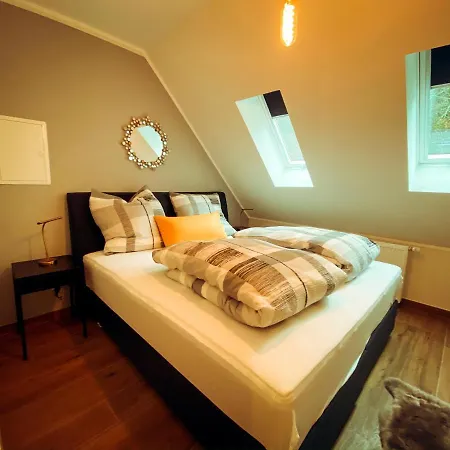 Апартаменты Erasmus 1901 Apartments