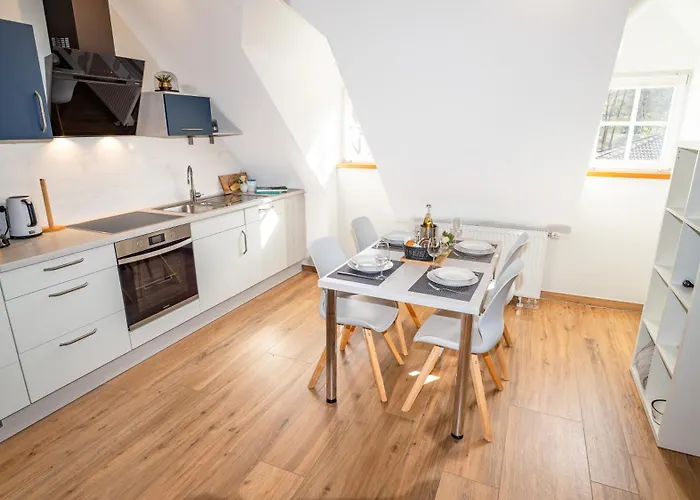 Apartment Erasmus 1901