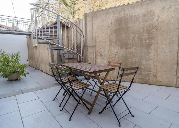 Apartment Erasmus 1901 *