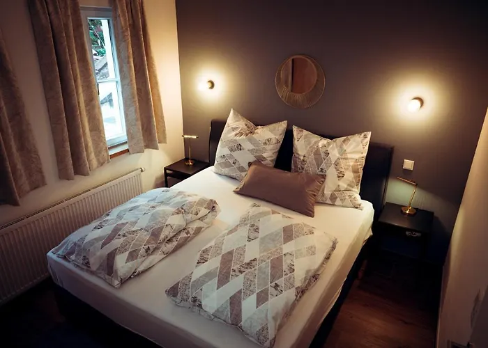 Erasmus 1901 * Trassem